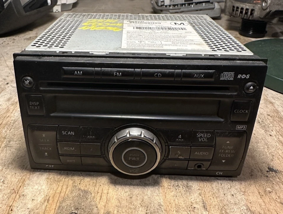 2012 -2014 Nissan NV2500 OEM Radio MP3 CD Player Aux 281851PA1A - Image 1 of 4