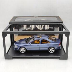 1/18 DNA Collectibles Volvo S60 R 2003 Blue DNA000134 Resin Model Car Limited