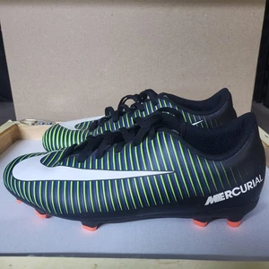 Botines de fútbol Nike Mercurial talla 6Y negros eléctricos verdes 831952-013 usados una vez - Imagen 1 de 15