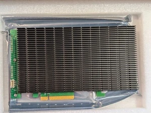 HighPoint 4 puertos SSD6204 PCIe 3,0 x8 M.2 NVMe sin controlador RAID de arranque de bajo perfil - Imagen 1 de 11