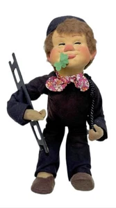 Bambola spazzacamino seduta Kis 9" Stockinette fatta a mano con quadrifoglio portafortuna Germania - Foto 1 di 7