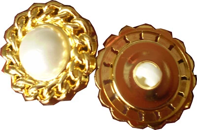 Schmuck Knopf Kunststoff metallisiert golden Mitte perliert wachsweiss кнопка  - Bild 1 von 2
