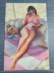 Bettie Page #1 Exclusive Warren Louw Virgin Variant - Bild 1 von 2