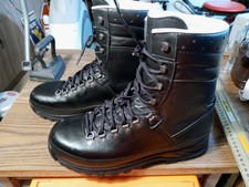 lowa boots black friday