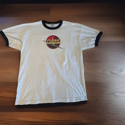 Camiseta Vintage Flash Gordon Retro Timbre XXL Blanca Negra Perno de Iluminación SS Foto 1 de 4