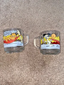 2 Vintage 1978 Garfield McDonalds schwere Glas Kaffeetassen Tassen It's not pretty life - Bild 1 von 9