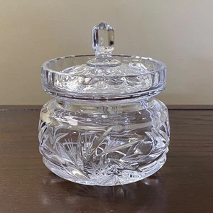 Unmarked Clear Crystal Jam, Jelly, Preserve Jar w/ Notched Lid ~ Pinwheel Cuts - Picture 1 of 15