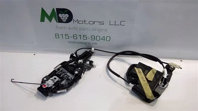 Chevrolet Equinox 2013-2020 pestillo de puerta delantero izquierdo OEM 13546475 Foto 1 de 4