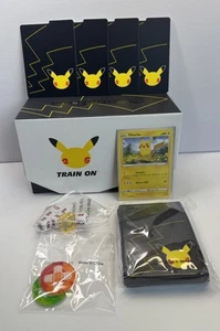 **LEERKARTON** Pokémon Celebrations Train On MIT ZUBEHÖR + Pikachu E 049/203 - Bild 1 von 4
