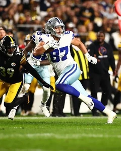 Foto de fútbol americano de la NFL Jake Ferguson Running Action Dallas Cowboys 8x10 - Imagen 1 de 1