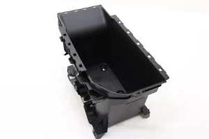 Toyota Camry 2018-2024 consola central compartimento de almacenamiento caja OEM 5881206320 - Imagen 1 de 14