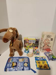 Lotto Di Articoli Vintage Rugrats Include Peluche 1997 Spike, Organizer Matite, Altro. - Foto 1 di 24