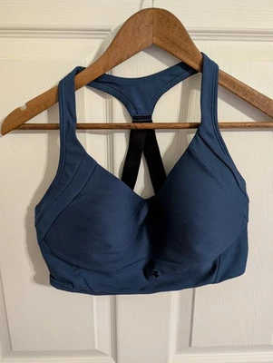 Sutiã esportivo Under Armour Infinity coberto médio tamanho grande azul HeatGear feminino - Imagem 1 de 4