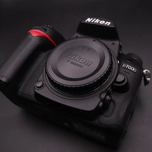 Nikon D7000 Digital SLR Camera Body Only Exc++++ Low Shutter 4740 Clean Tested - Picture 1 of 13