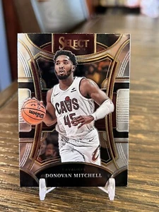 ⭐️ DONOVAN MITCHELL 2023 SELECT PRIZM #363 MEZZANINE 🔥🔥 - Picture 1 of 2