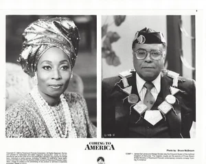 Coming To America James Earl Jones, Madge Sinclair King & Queen Movie Photo 1988 - Picture 1 of 2