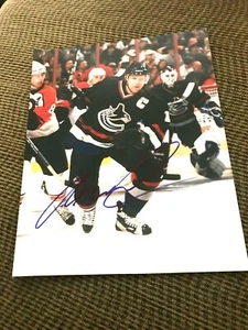 Markus Naslund Autographed Vancouver Canucks 8x10 Photo COA - Picture 1 of 2