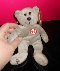 ORIOLES ~ Cal Ripken Jr ~ Gorro Oso de Peluche ~ ¡Bonito! ~ Etiquetado - Imagen 1 de 3