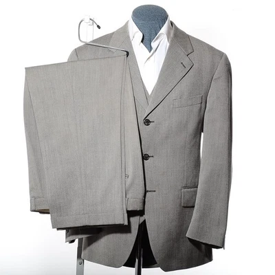 42R Vintage Classic-Fit Chaps Ralph Lauren Gray ZigZag Wool 3-Piece Suit 35x29.5 - Image 1 of 4