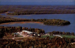 Door County,WI Wagon Trail Resort Wisconsin Postcard Post Card - Picture 1 of 2
