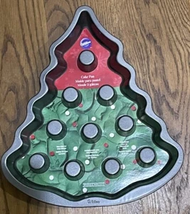 Wilton Christmas Holiday Tree geriffelt Antihaft Kuchenform (2105-0881) Backformen NEU - Bild 1 von 6