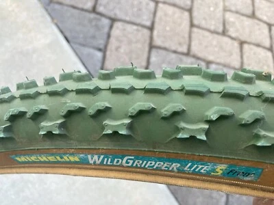Neumático delantero Michelin Wildgripper Lite S verde 26 X 1,95 vintage MTB NOS Foto 1 de 4