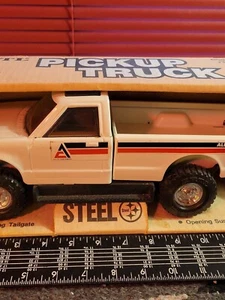 Ertl Pickup Truck 1/16 Acciaio Pressato Replica Da Collezione - Foto 1 di 5
