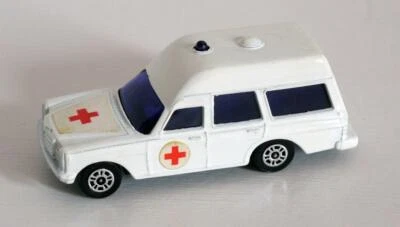Corgi Juniors - Whizzwheels - (220) Mercedes Benz 2200 - Ambulanza (senza - Immagine 1 di 4