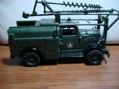 Camión Dodge Power Wagon 1950 American Telephone and Telegraph verde escala 1,24 Foto 1 de 4