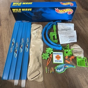 Vintage Hot Wheels Wild Wave Stunt Set Mattel komplett OVP 1997 - Bild 1 von 6