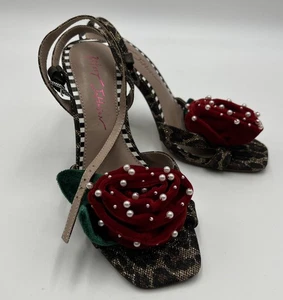 Betsey Johnson Carlos Red Rose Gold Heels Shoes 7 With Box 🌹🌹 - Picture 1 of 10