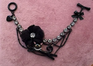 Betsey Johnson Vintage Vicki Victorian Jumping Black Cat Lace Flower Bracelet - Picture 1 of 5