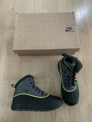 复古耐克 ACG Woodside 儿童灰色鸭靴男女通用尺寸 4.5Y 524872 002 全新 — 第 1/4 张图片