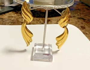 Vintage 2 tier goldplate Dangle pierced Earrings signed PEP Erwin Pearl - Picture 1 of 8