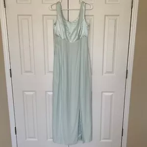 Abito vintage ILGWU medio verde menta abito smanicato lungo intero con spacco - Foto 1 di 19