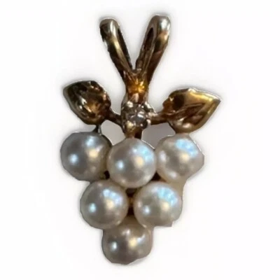 BEAUTIFUL 14k Yellow Gold Cultured Pearl Diamond Pendant Necklace DAINTY Gift - Image 1 of 4