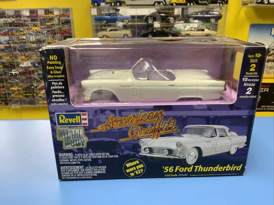 Revell American Graffiti '56 Ford Thunderbird 1 25th Scale Die Cast