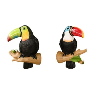 2x Parrot Tree Hugger Figurine Garden Statue Creative Ornament Wall Tree - Picture 1 of 5