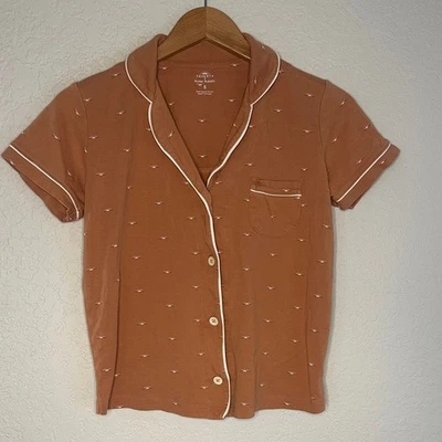Faherty x Roller Rabbit Pajama Top Short Sleeve Rust Sunrise Organic Cotton - Image 1 of 4