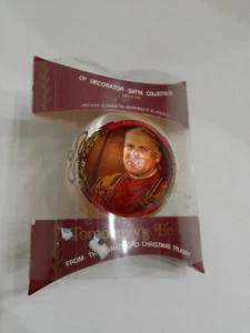 POPE JOHN PAUL II Satin CHRISTMAS BALL ORNAMENT 1979 - Picture 1 of 7