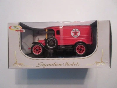 Signature Models 1920 White Van Texaco - Image 1 of 2