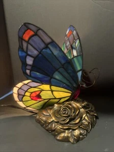 QUOIZEL INC BRONZE STAINED GLASS BUTTERFLY ACCENT TABLE LAMP NIGHT LIGHT 9” - Picture 1 of 6