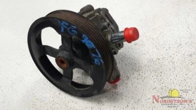 Jeep Patriot 2015 bomba de dirección asistida Foto 1 de 4