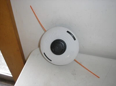 NEW GENUINE OEM STIHL FS 131 R TRIMMER  /  HEAD AUTO CUT 27-2 - Image 1 of 4