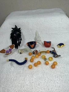 Lote Años 90 20 Dragon Ball Z Accesorios Ropa Piezas Bolas Cabezas Buen Estado - Imagen 1 de 17