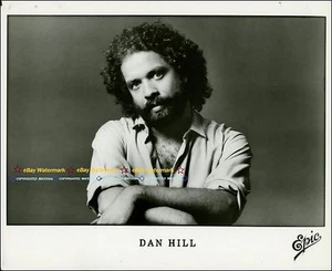 Dan Hill - 1981 Epic Records 8x10 Publicity Photo! - Picture 1 of 1