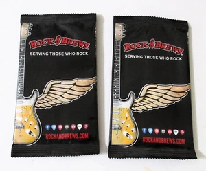 Toallitas de mano Rock&Brews dos paquetes KISS Simmons Stanley - Imagen 1 de 2