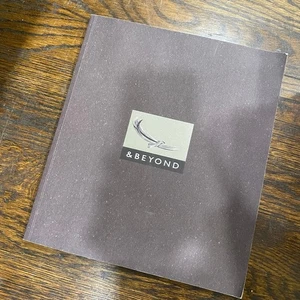 & JENSEITS Afrikas Indien Lateinamerika Reisebuch Broschüre Luxus Safari Firma  - Bild 1 von 10