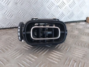 Grille Aération Droite - CITROEN C3 III (3) PHASE II (2) - Réf 98162210ZD (HM) - Picture 1 of 4