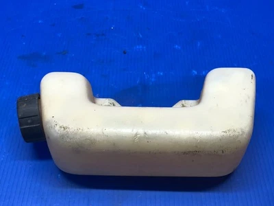 WEEDEATER FL25 TRIMMER FUEL TANK ------------FL25 - Image 1 of 2